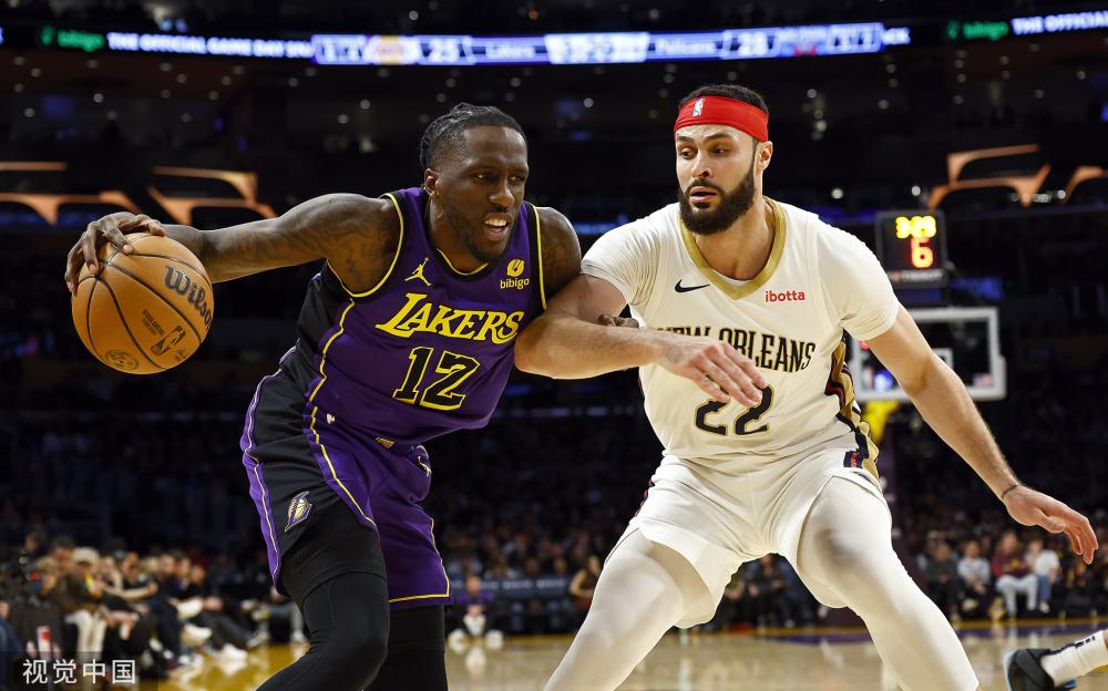 时站稳脚跟 时站稳脚跟