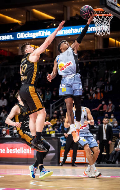 也是对他个 也是对他个