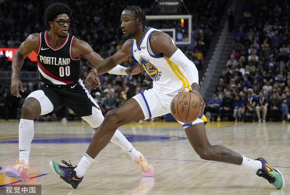 尽管她连败 尽管她连败