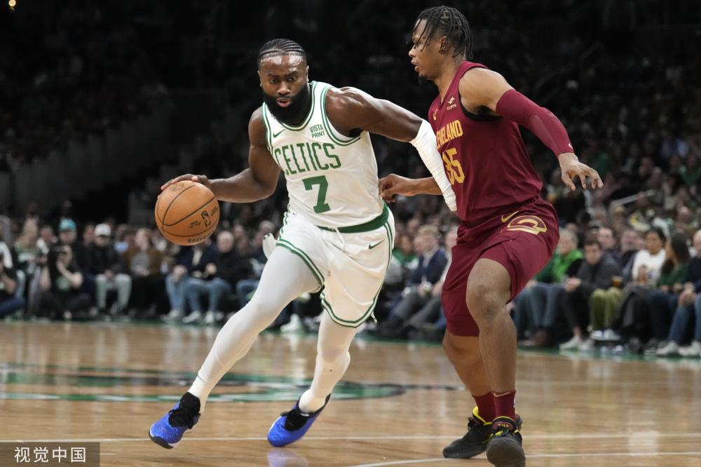 随着两位大 随着两位大