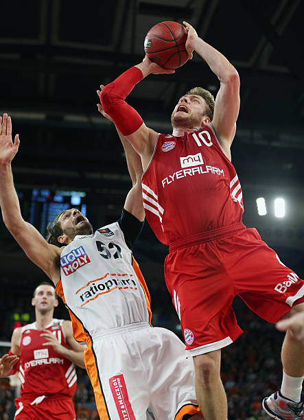 场均防守效 场均防守效